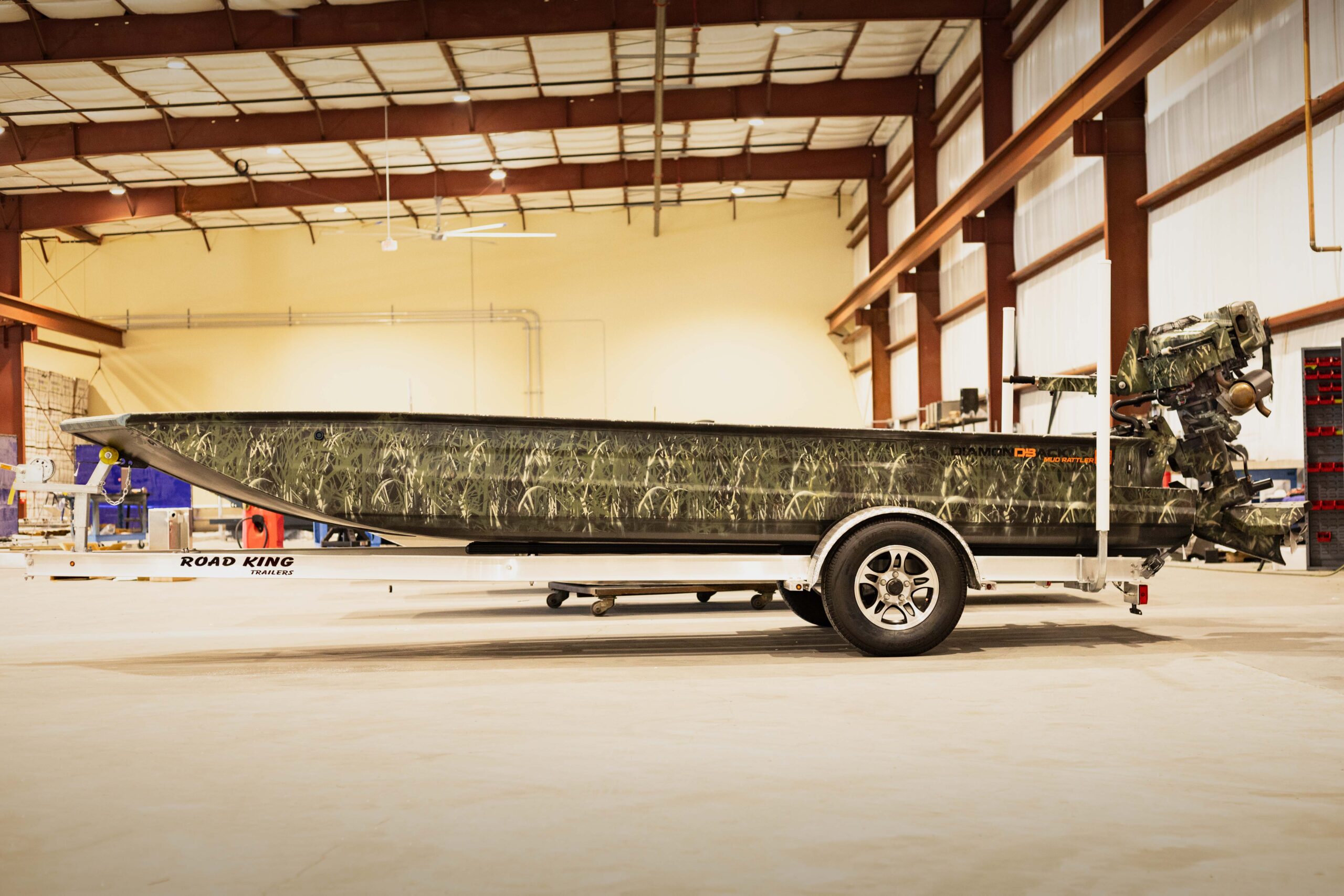 1860 Tidewater side profile